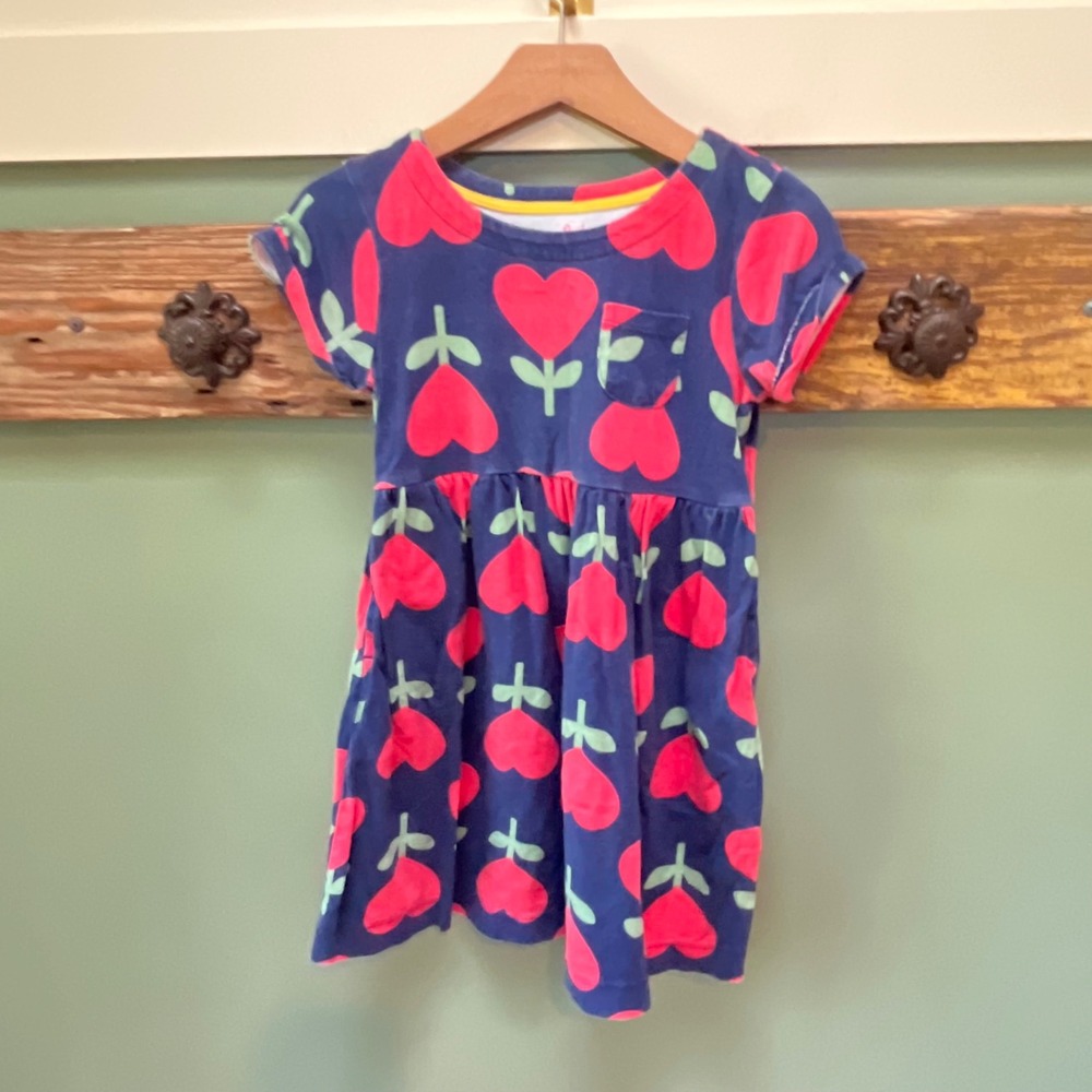 Mini Boden Girls Navy Blue Heart Flower Jersey Dress Short Sleeve Size 6-7Y